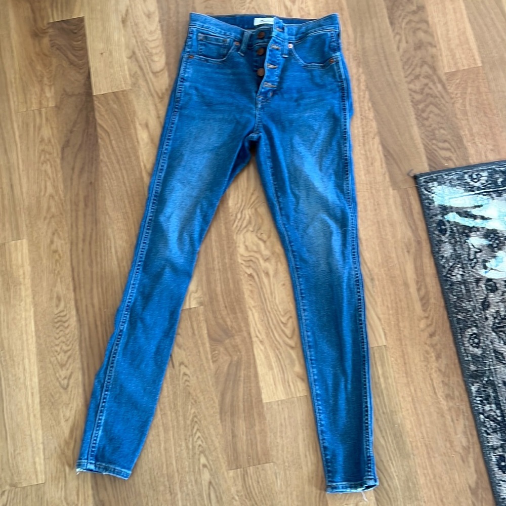 Madewell 10” high rise skinny jeans w/ button closure